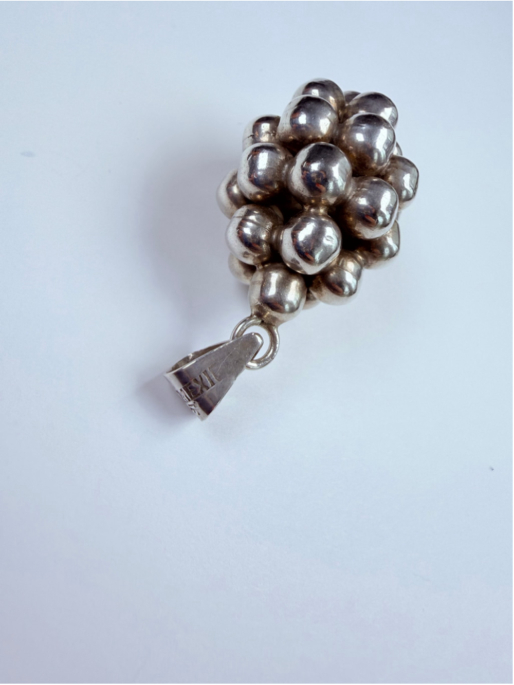 Pedro Castillo Caviar DNA Grape Cluster 925 Sterling Silver VTG Pendant Mexico - Picture 8 of 9